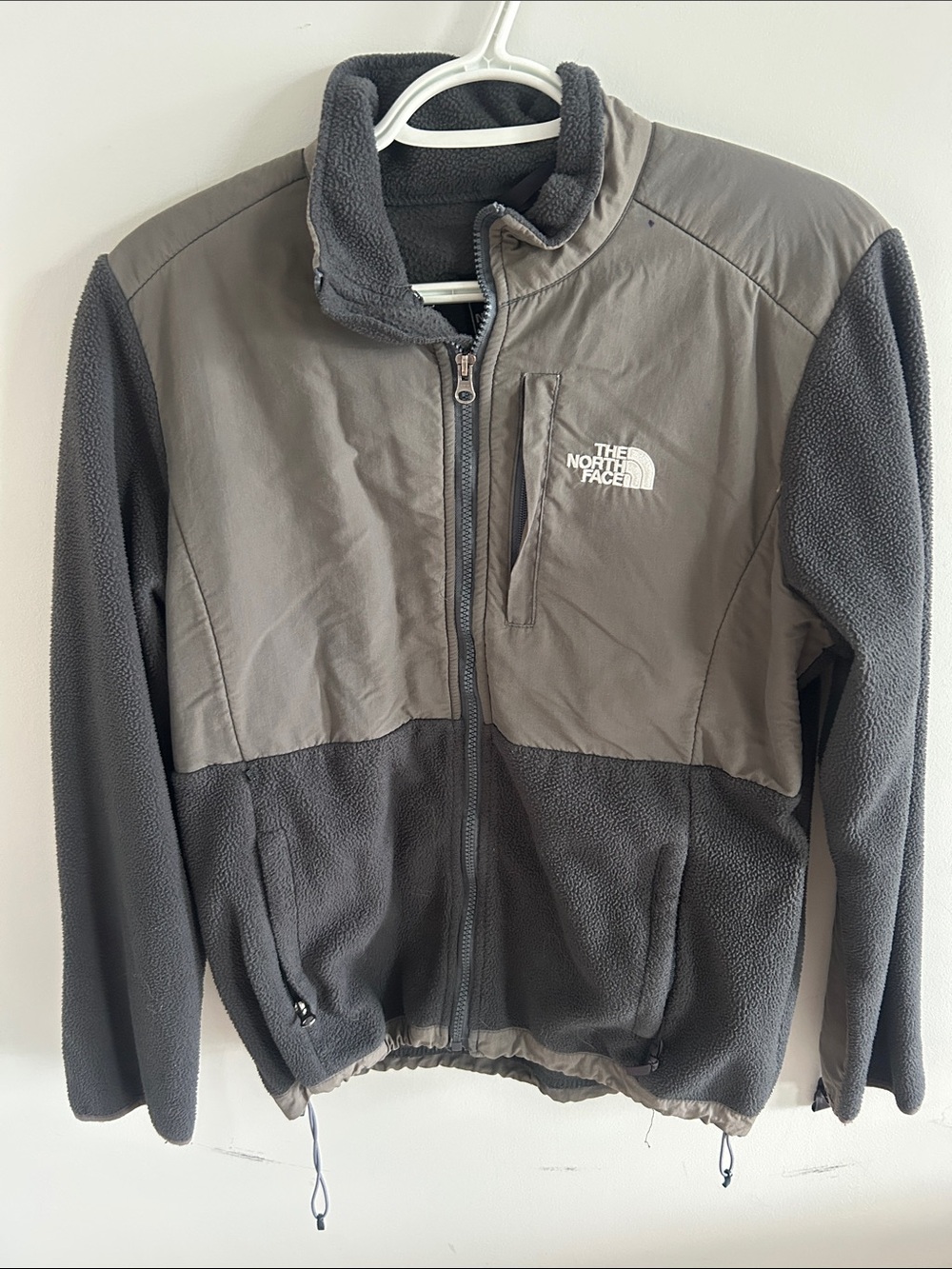 The North Face Men's Two-Tone Gray Fleece Jacket